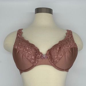 Vintage 1990’s Victoria’s Secret padded bra